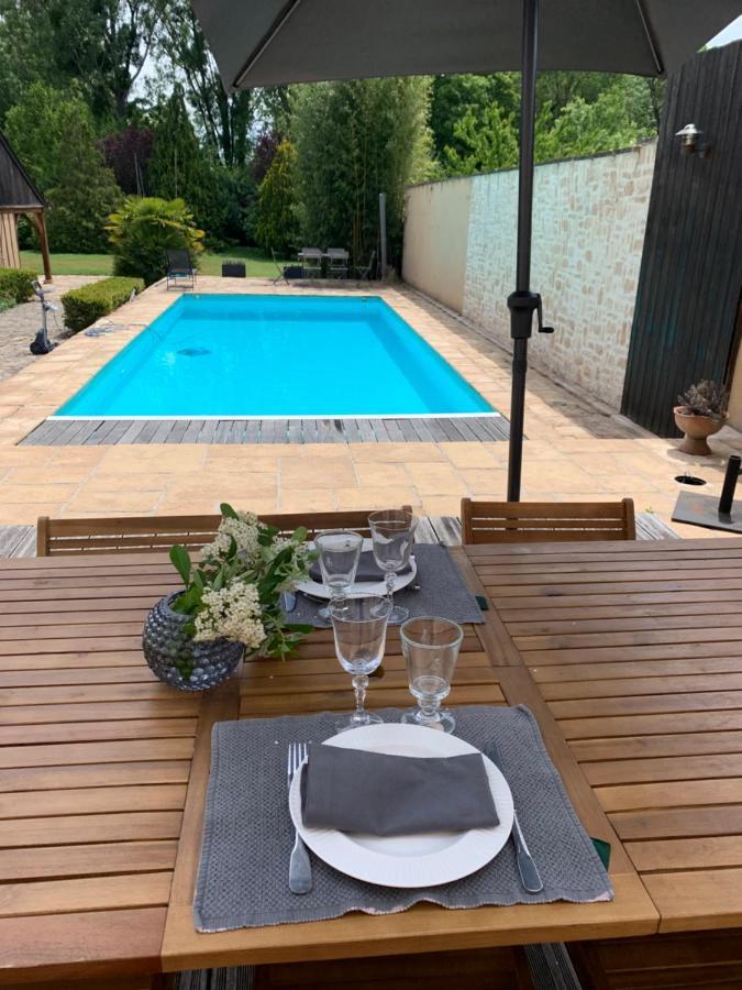 Hotel «  Le Relais » Arnage Exterior foto
